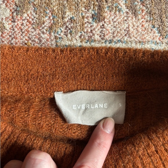 Everlane The Oversized Alpaca Crew in Dark Copper - Picture 2 of 2